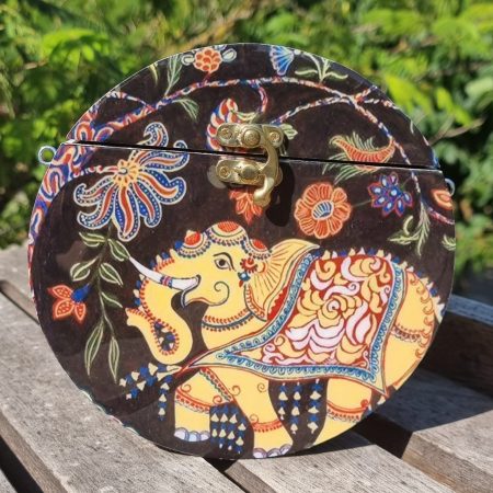 b1b21cf0-e164-4744-b98b-53cb26dde513